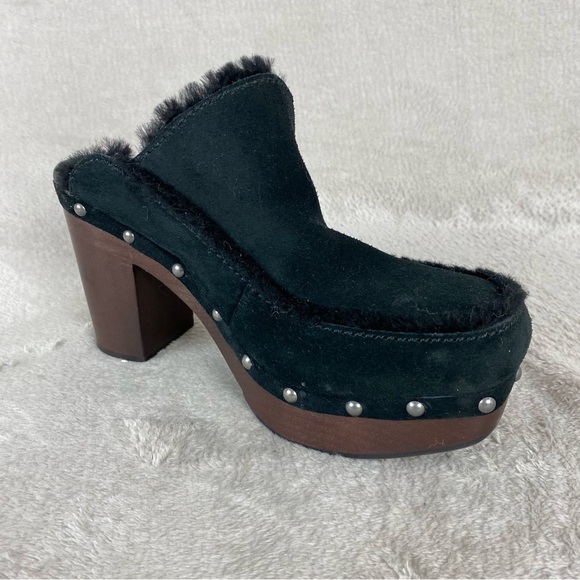 UGG Aubriana Mule Women's Heel Boots 7 Black Suede Sheepskin Lined Studded NEW - Picture 4 of 8